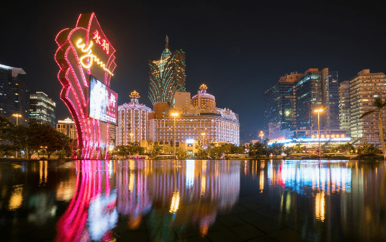 Macau's income drops as a result of the COVID-19 epidemic in Zhuhai.